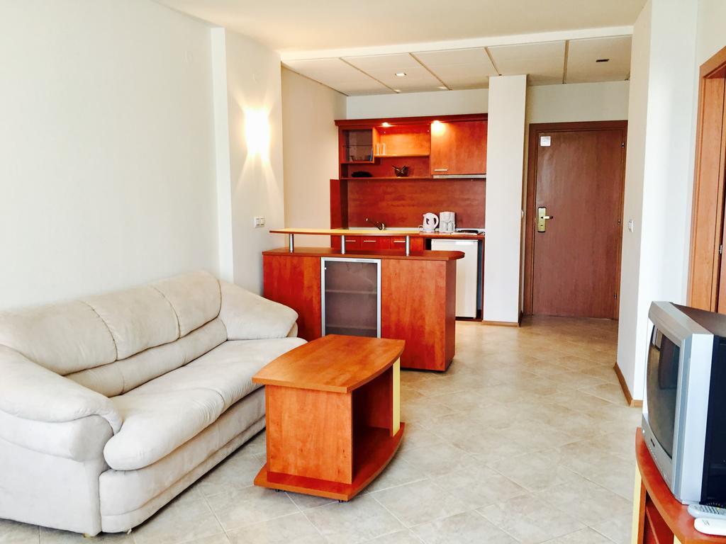 Psb Apartments In Poseidon Hotel 阳光海滩 外观 照片